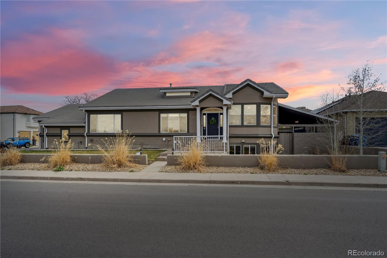 MLS Image #2 for 6595  meade court,arvada, Colorado