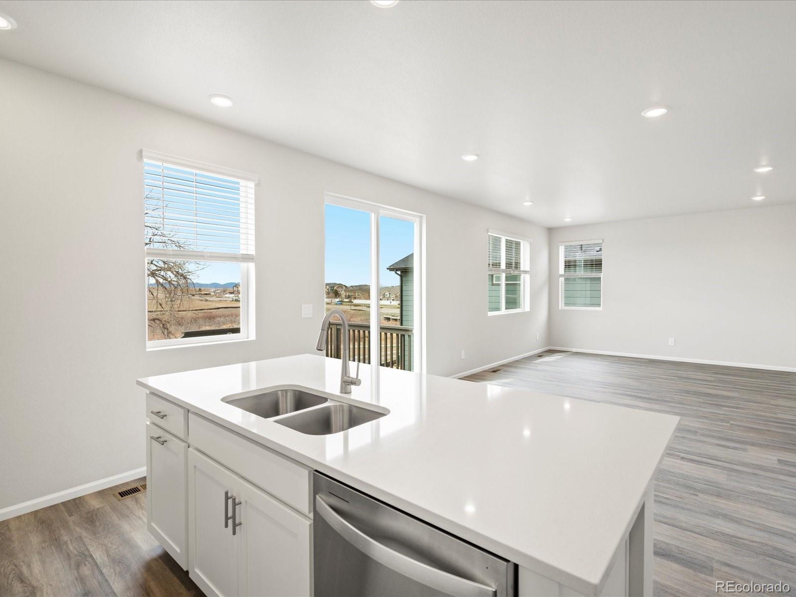 MLS Image #14 for 1955 s coolidge way,aurora, Colorado