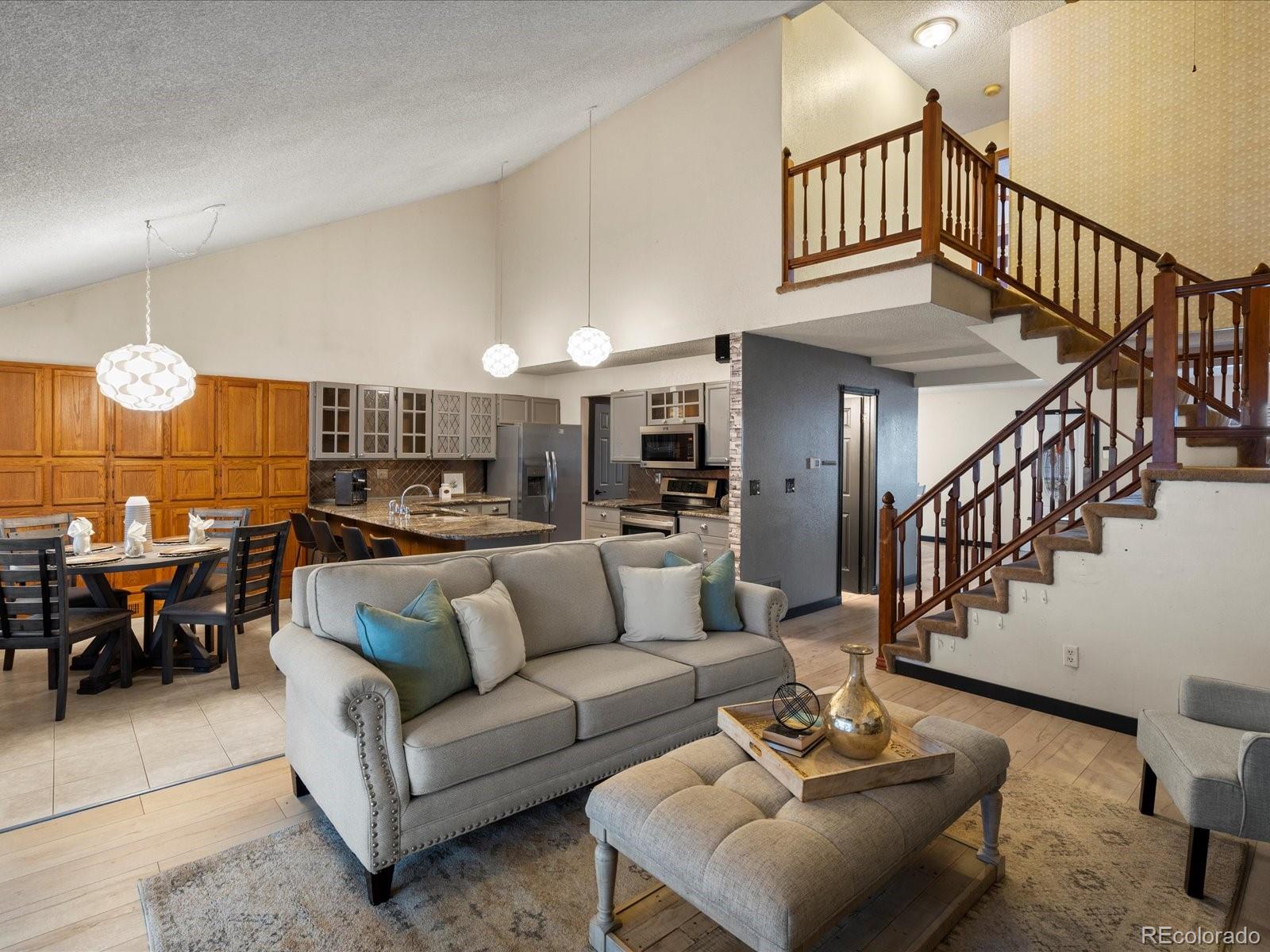 MLS Image #10 for 21258 e aberdeen place,centennial, Colorado
