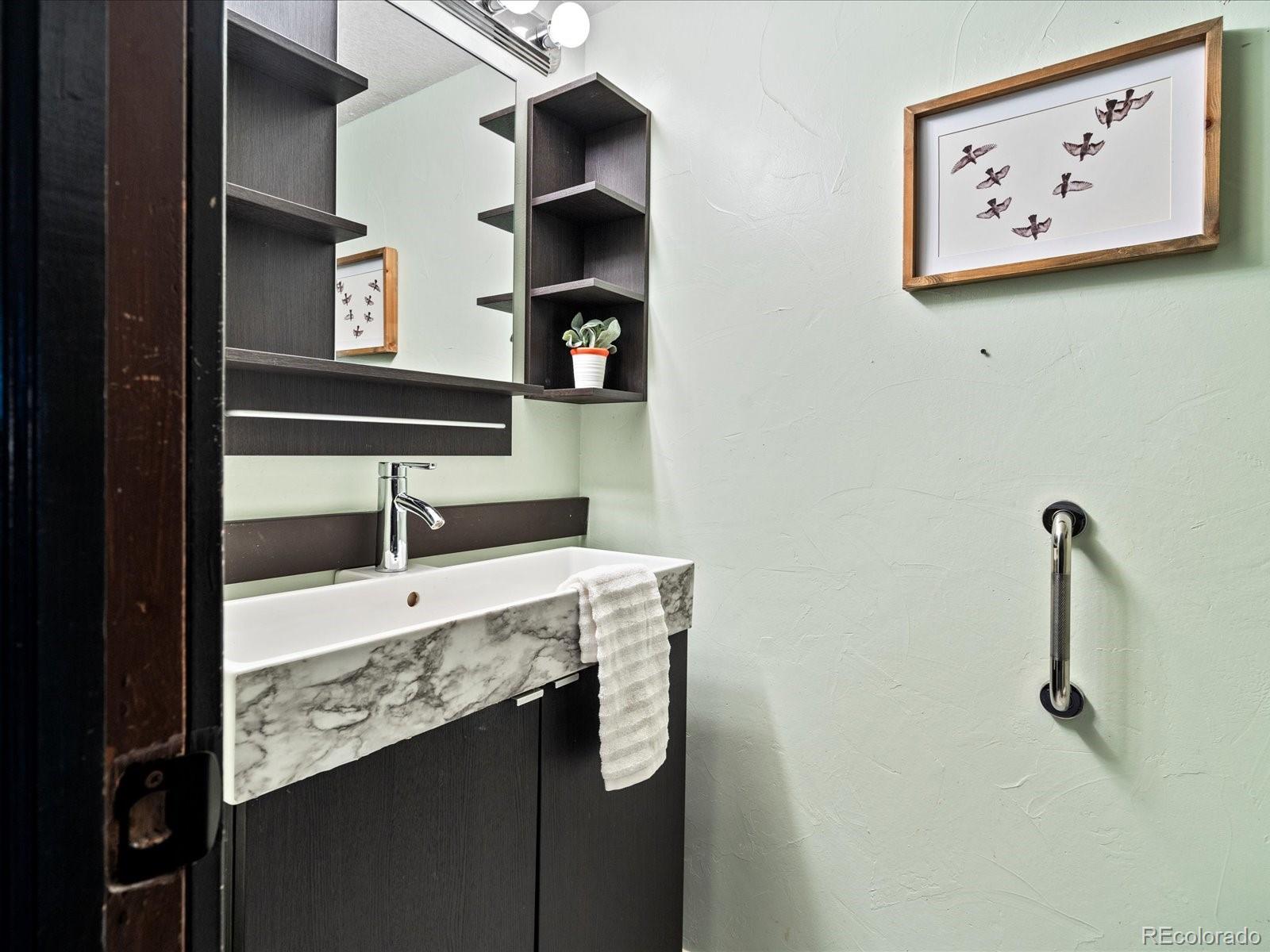 MLS Image #11 for 21258 e aberdeen place,centennial, Colorado