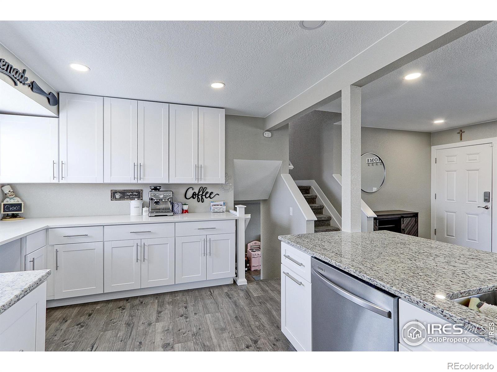 MLS Image #7 for 2136 s balsam court,lakewood, Colorado