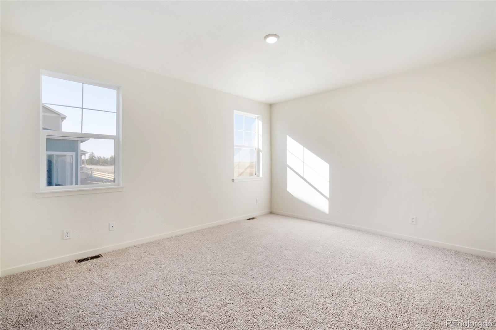 MLS Image #18 for 4859  lynxes way,johnstown, Colorado