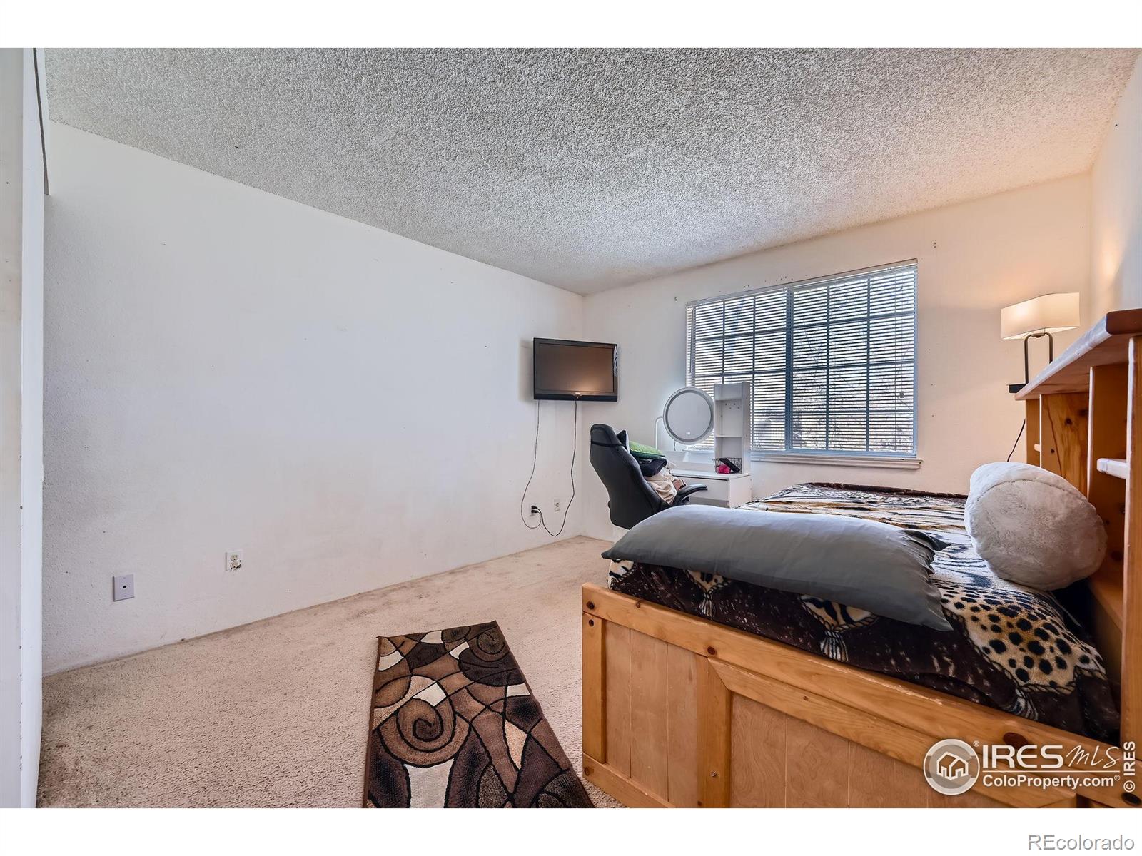MLS Image #8 for 1864 s pitkin circle,aurora, Colorado