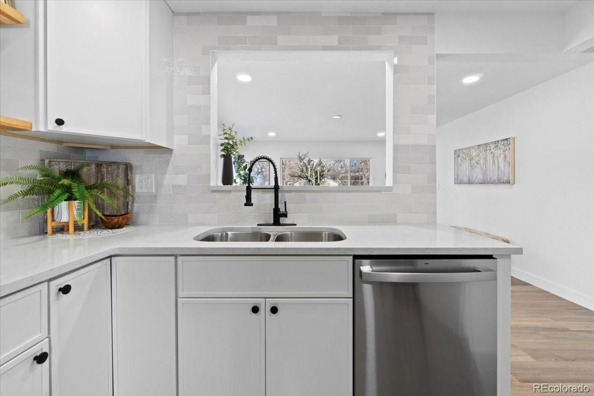 MLS Image #5 for 365 s xapary street,aurora, Colorado