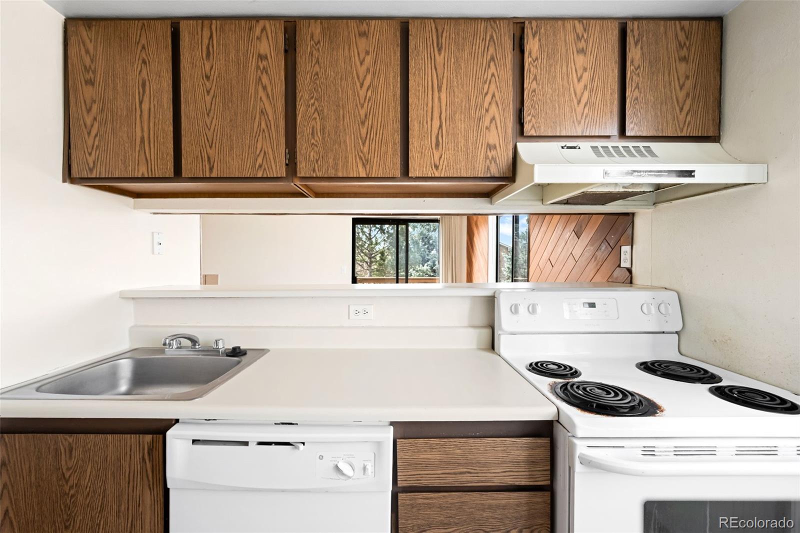 MLS Image #7 for 3041 s ursula circle,aurora, Colorado