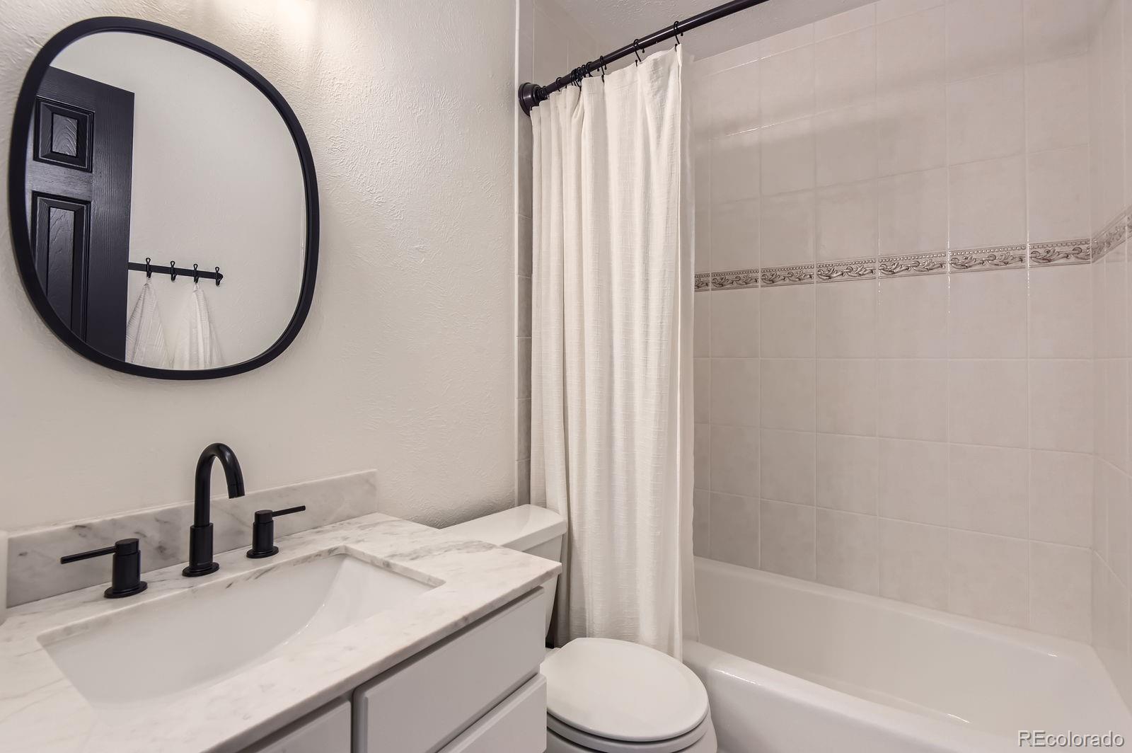 MLS Image #11 for 6745 e jewell avenue,denver, Colorado