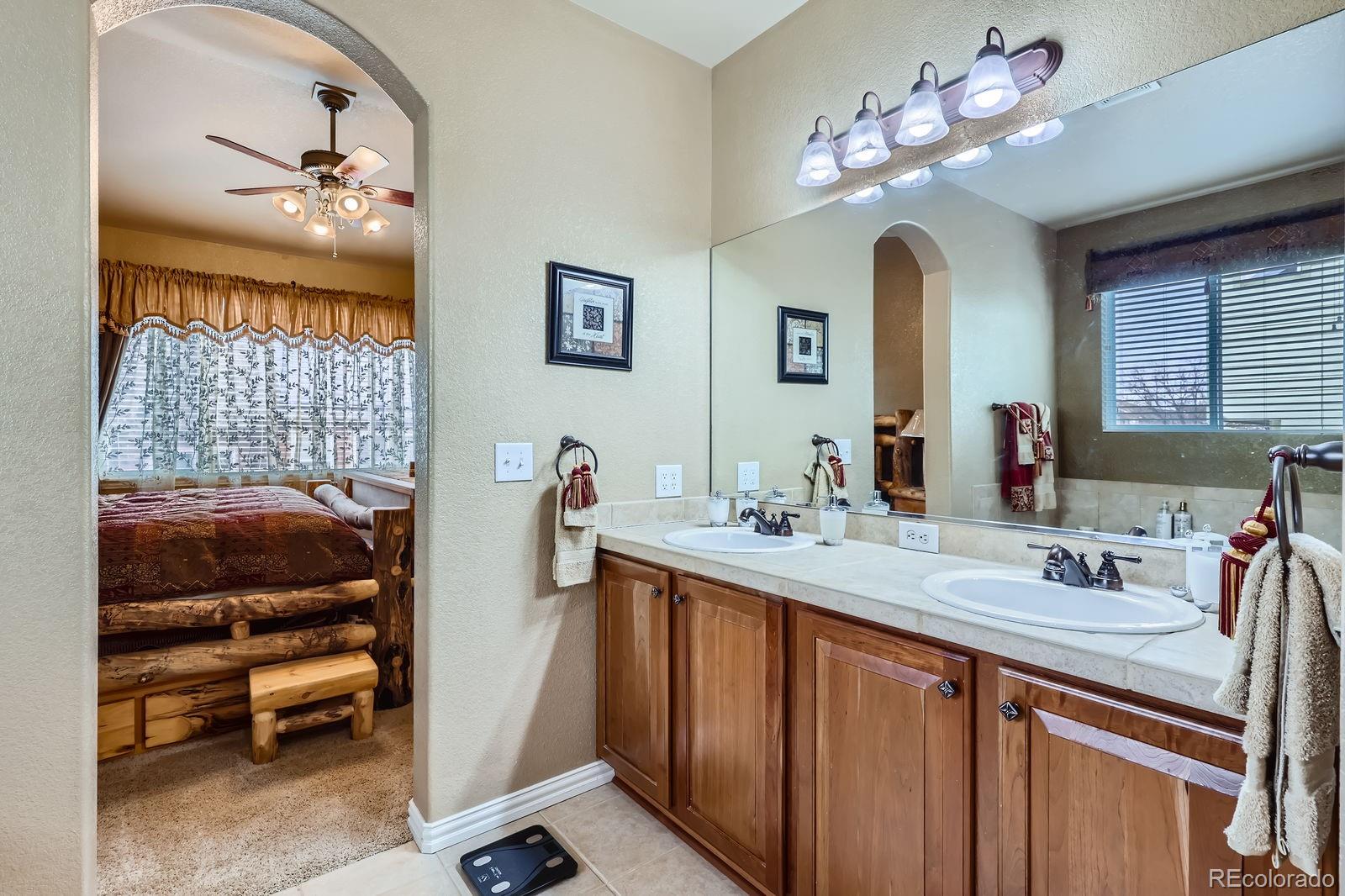 MLS Image #16 for 10968  macon street,commerce city, Colorado