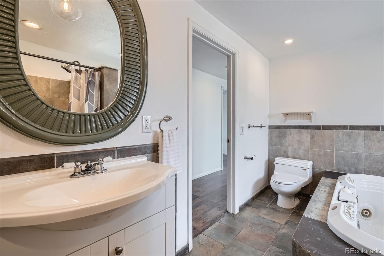 MLS Image #9 for 2557 w hillside avenue,denver, Colorado