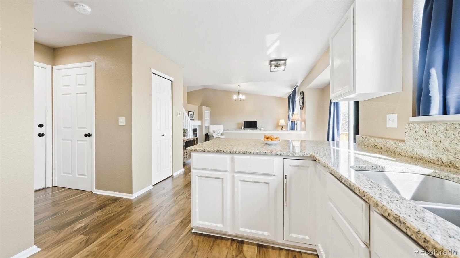 MLS Image #15 for 9724  cove creek drive,highlands ranch, Colorado