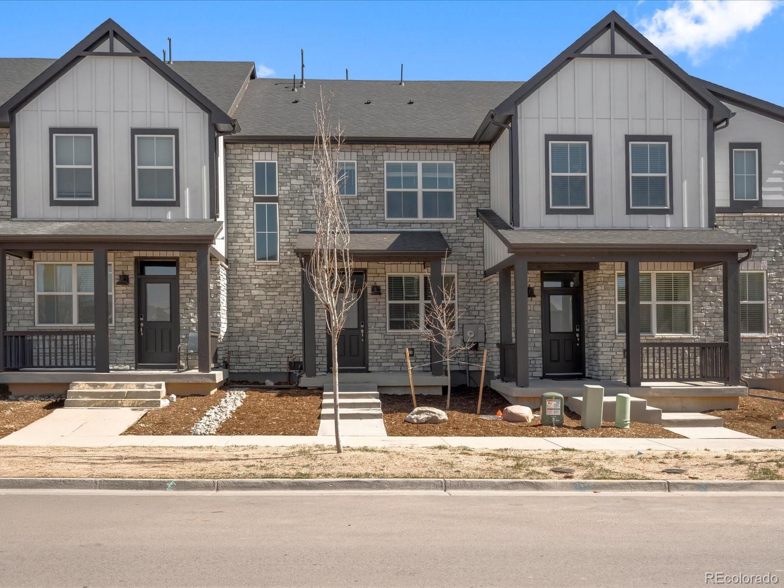 MLS Image #1 for 742 n tempe street,aurora, Colorado
