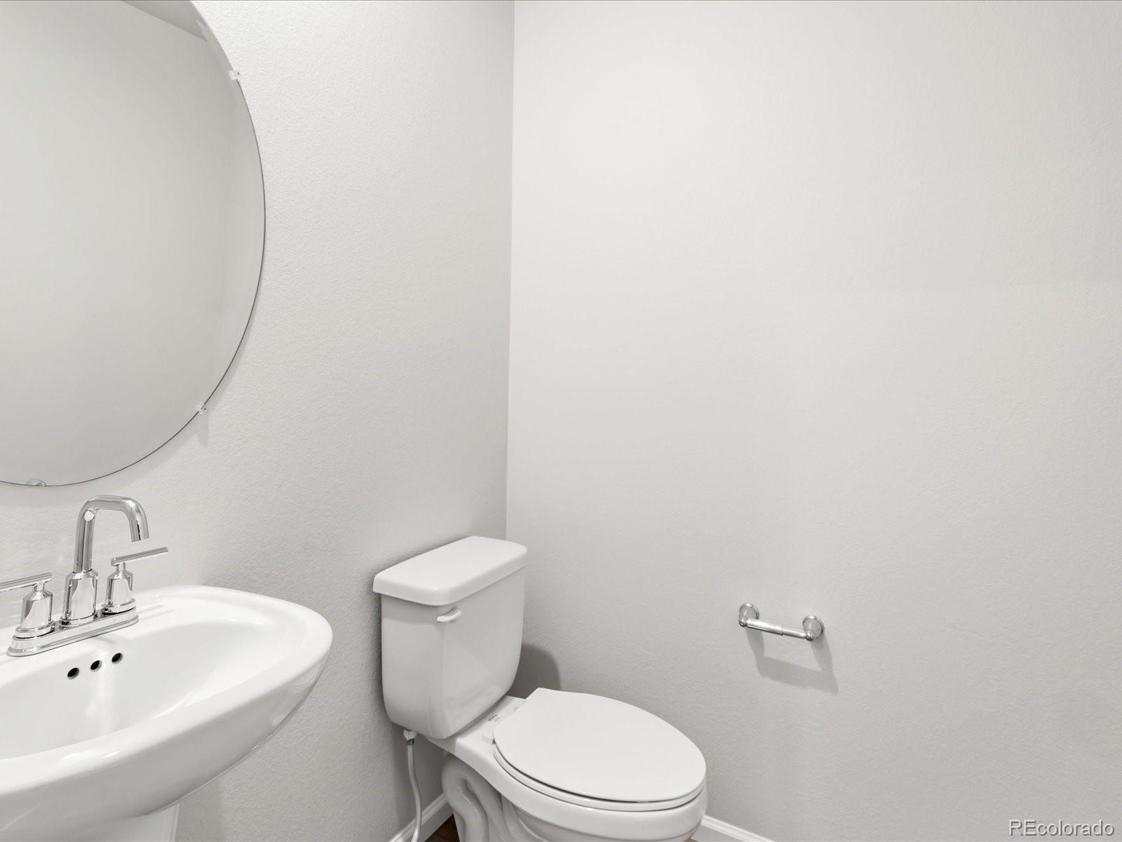 MLS Image #17 for 742 n tempe street,aurora, Colorado