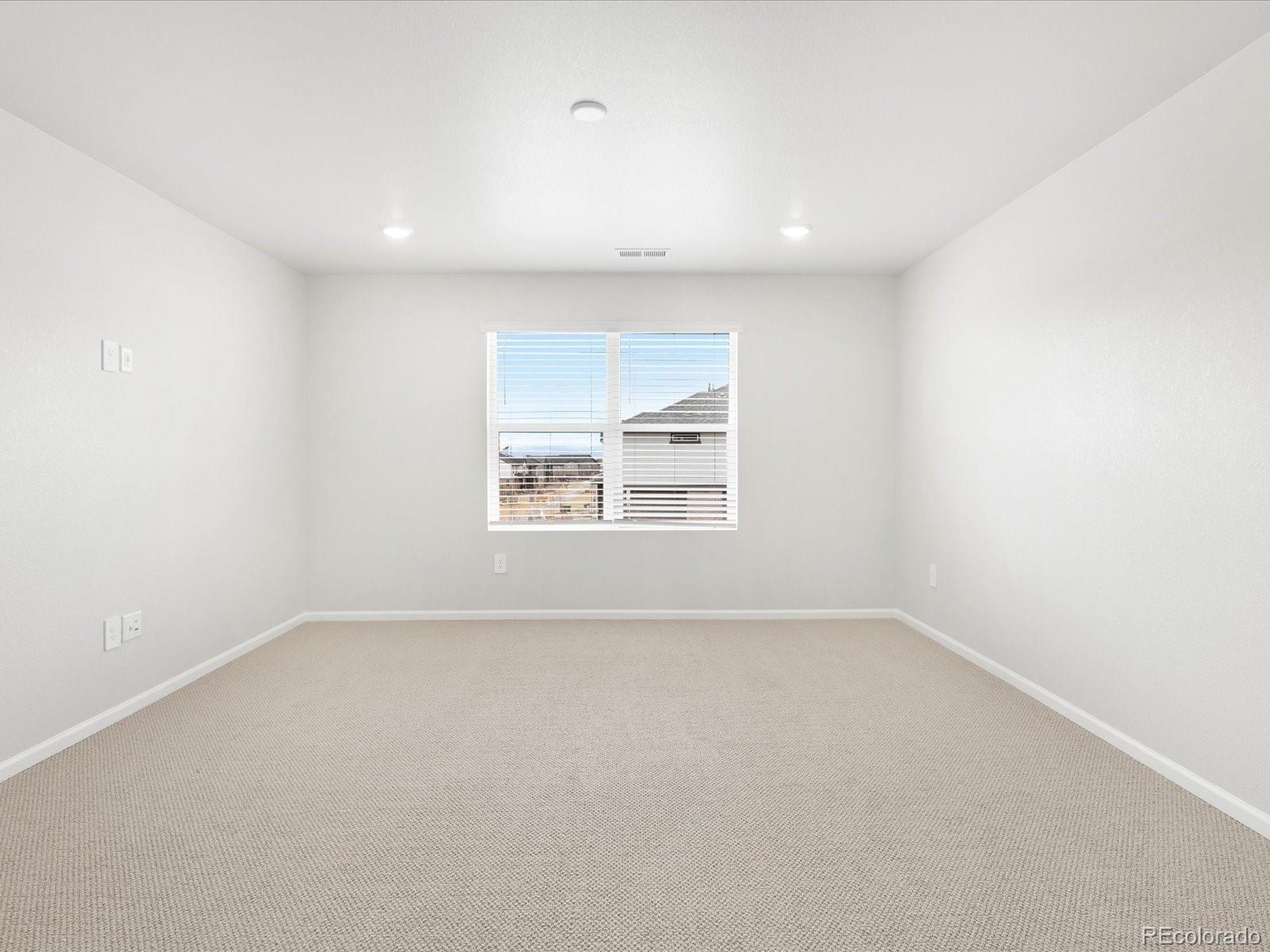 MLS Image #14 for 754 n tempe street ,aurora, Colorado