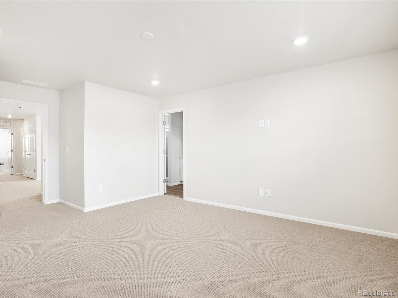 MLS Image #15 for 754 n tempe street ,aurora, Colorado