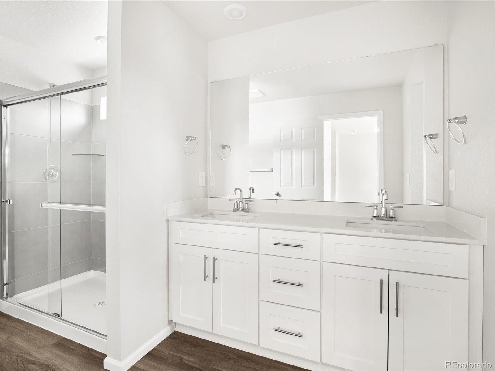 MLS Image #16 for 754 n tempe street ,aurora, Colorado