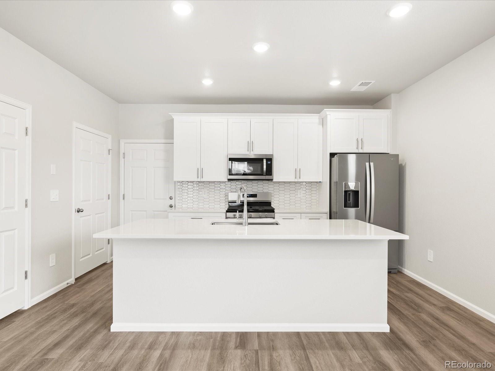 MLS Image #2 for 754 n tempe street ,aurora, Colorado