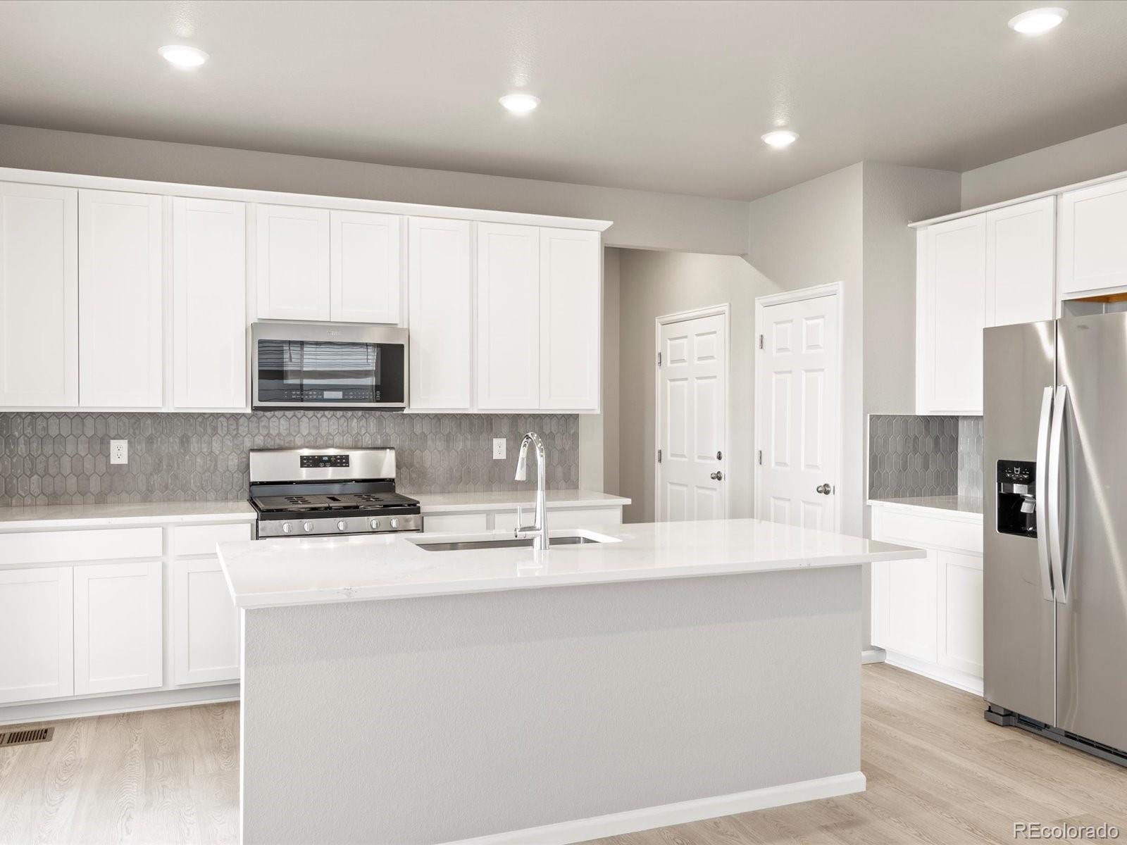 MLS Image #18 for 618  97th avenue,greeley, Colorado