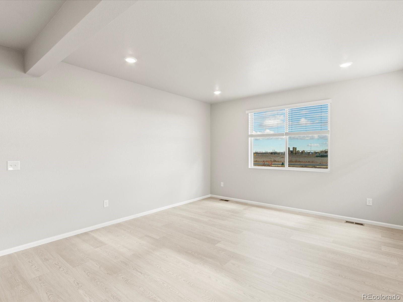 MLS Image #6 for 618  97th avenue,greeley, Colorado