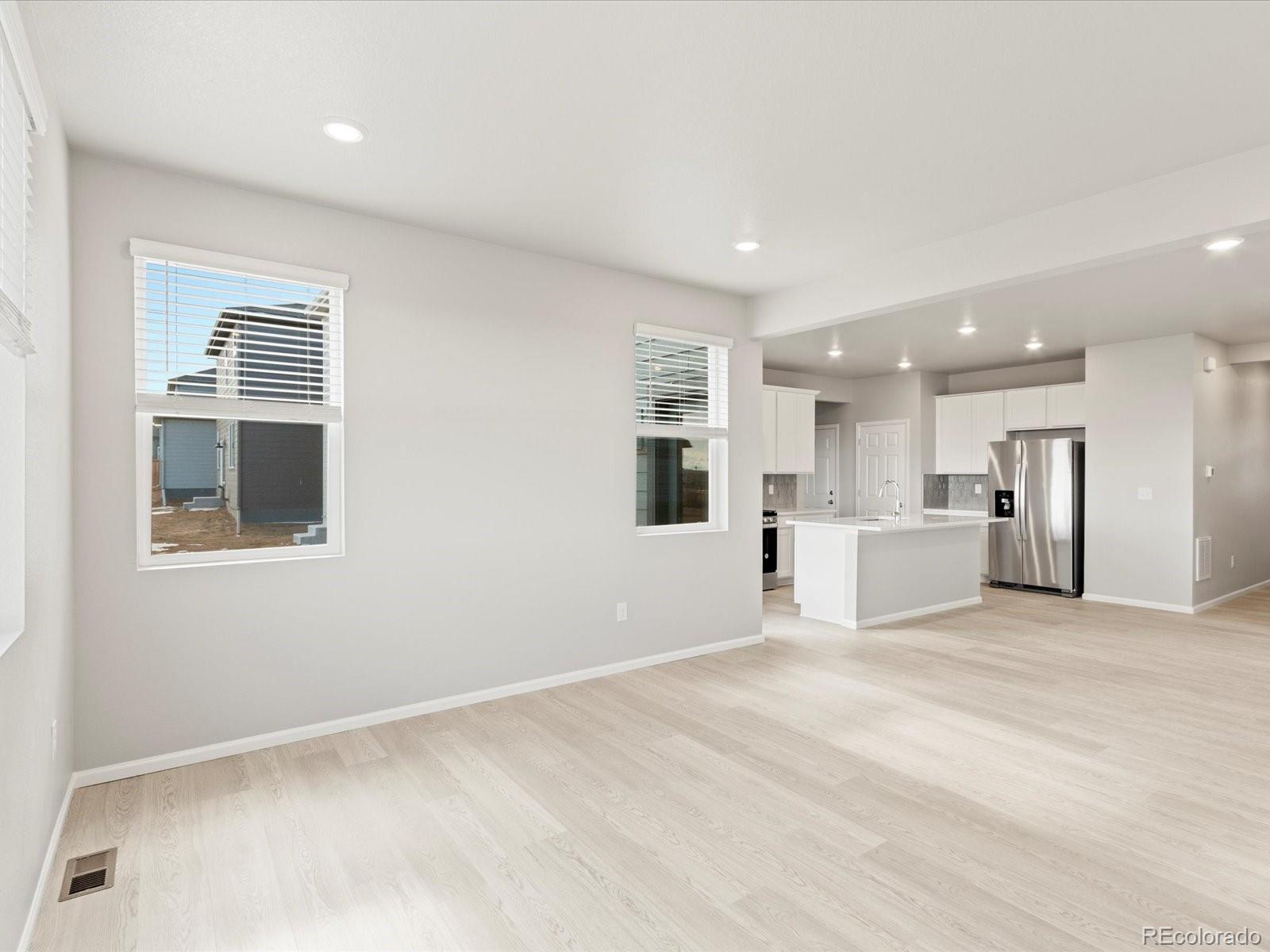 MLS Image #8 for 618  97th avenue,greeley, Colorado