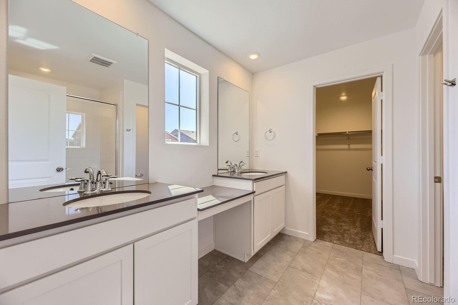 MLS Image #7 for 718 n clubview street,watkins, Colorado