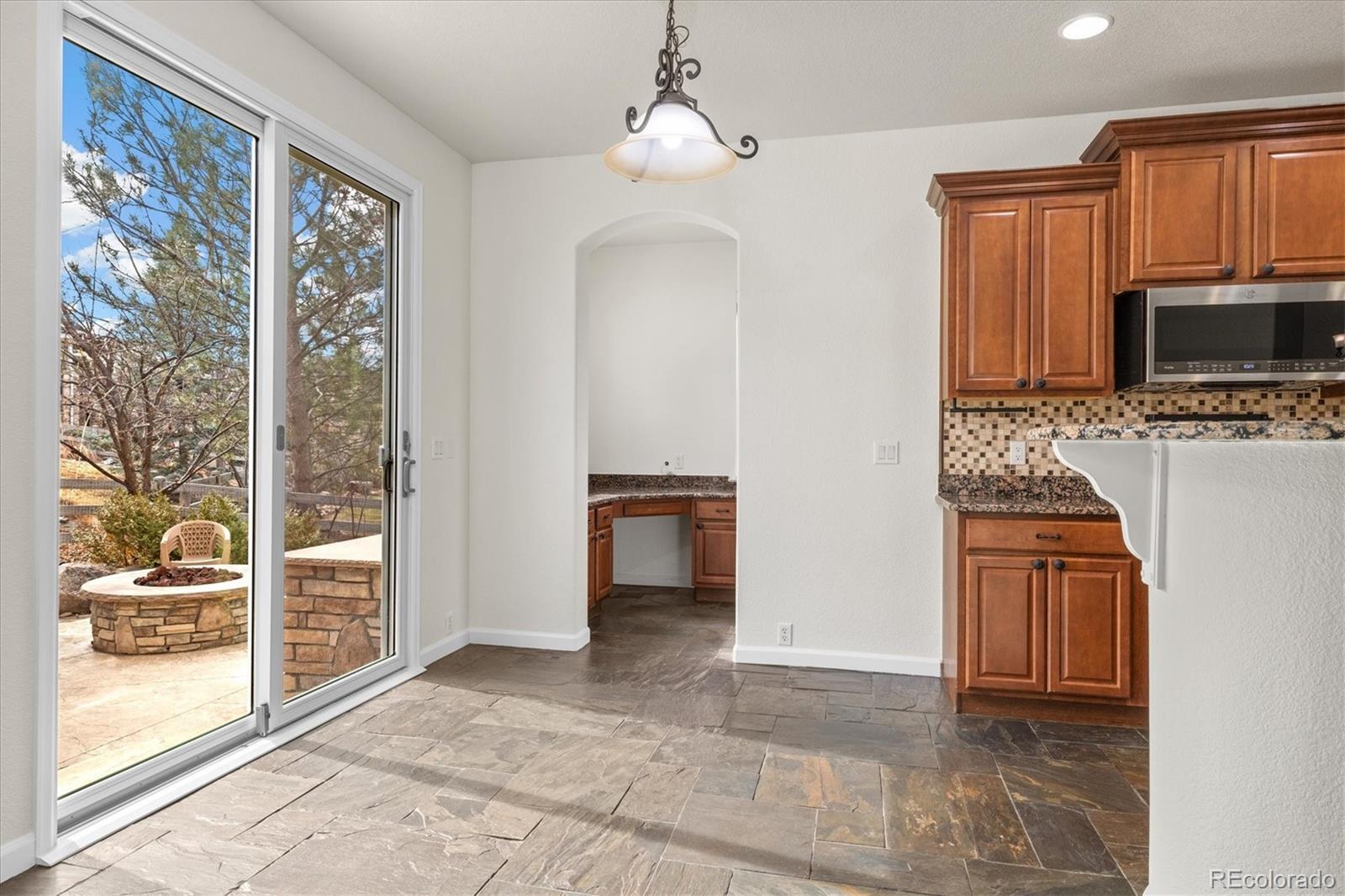 MLS Image #13 for 16330  avalanche run,broomfield, Colorado