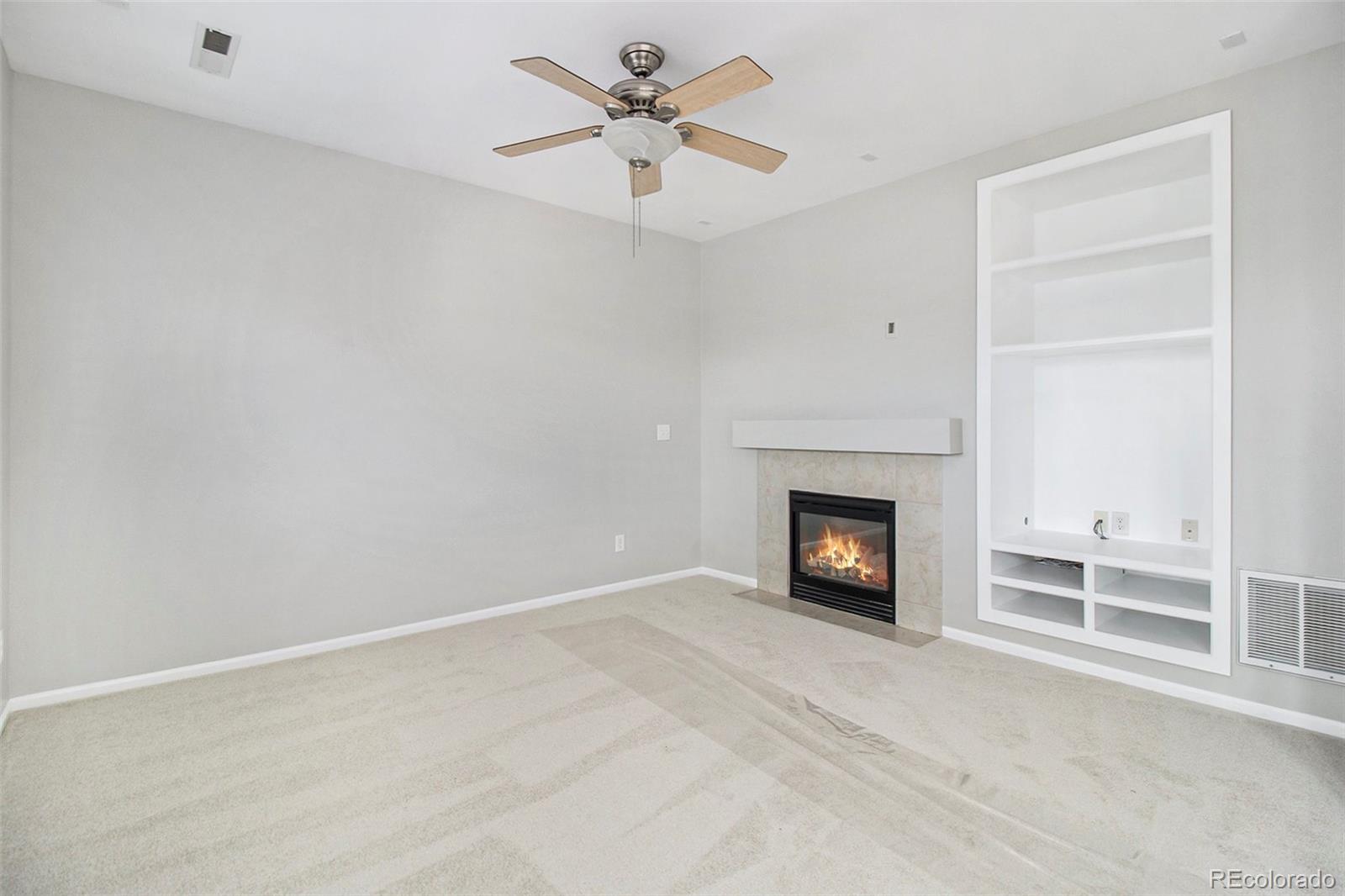 MLS Image #3 for 700  elizabeth street circle,dacono, Colorado