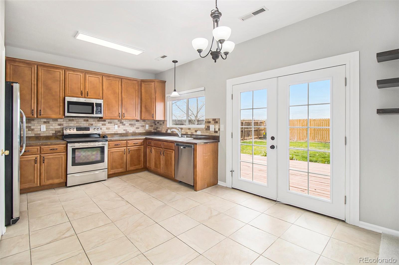 MLS Image #6 for 700  elizabeth street circle,dacono, Colorado