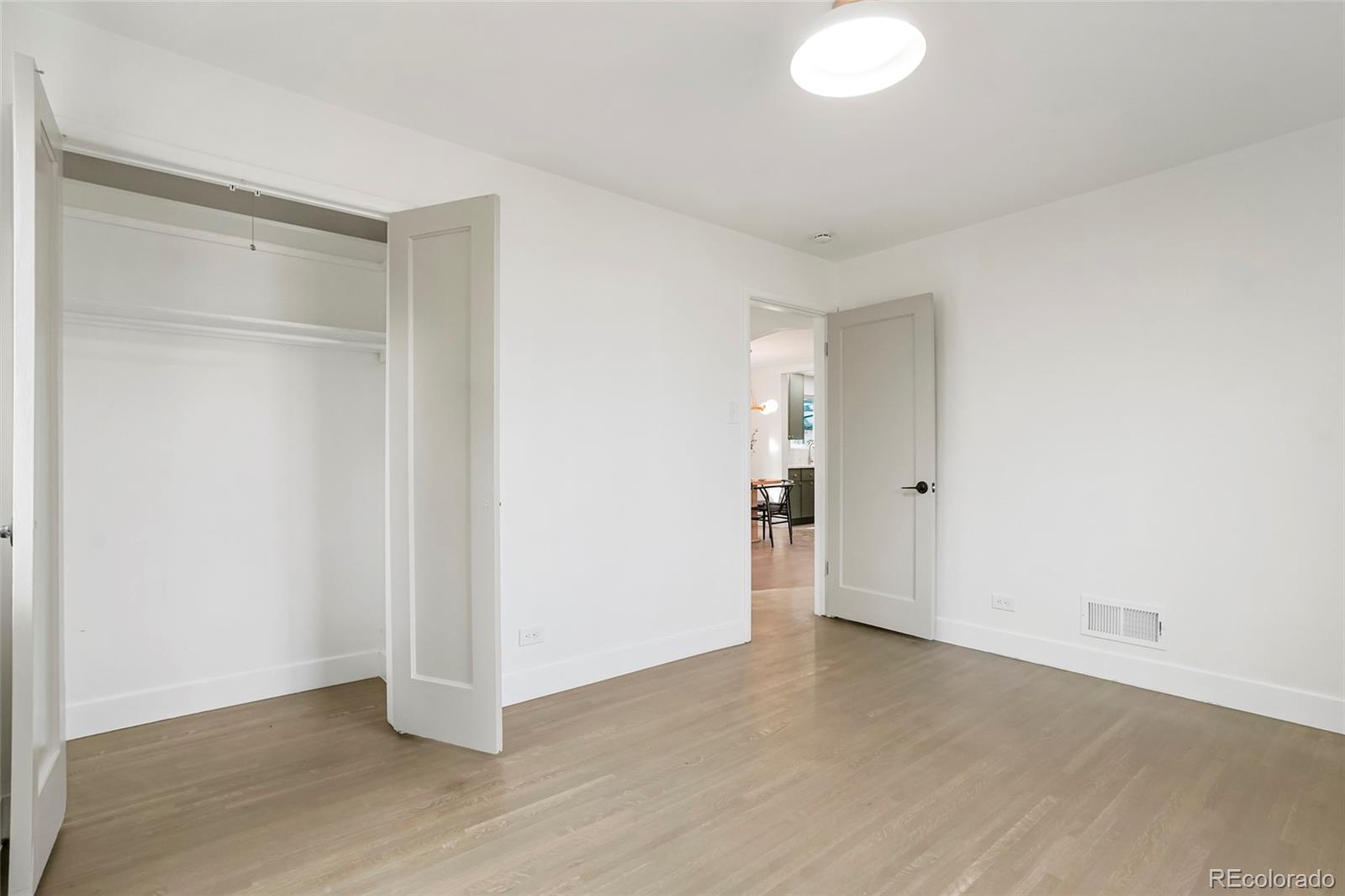 MLS Image #14 for 211  newport street,denver, Colorado