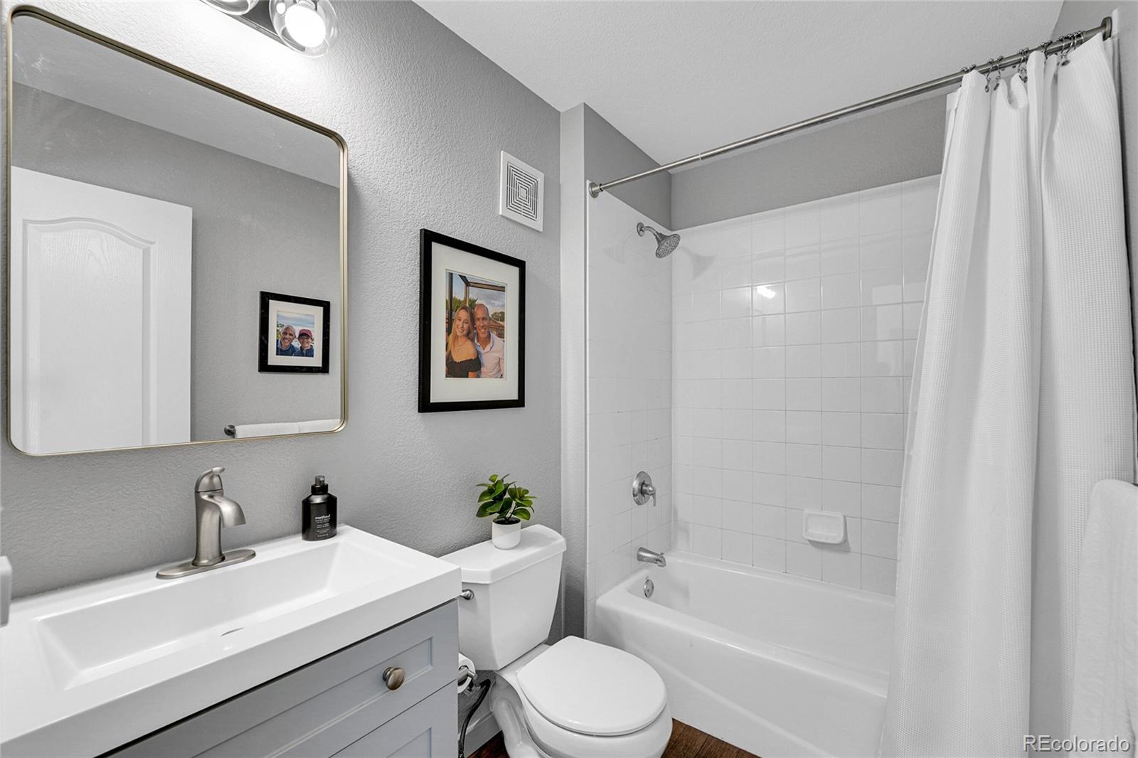 MLS Image #17 for 1858 s cole street,lakewood, Colorado