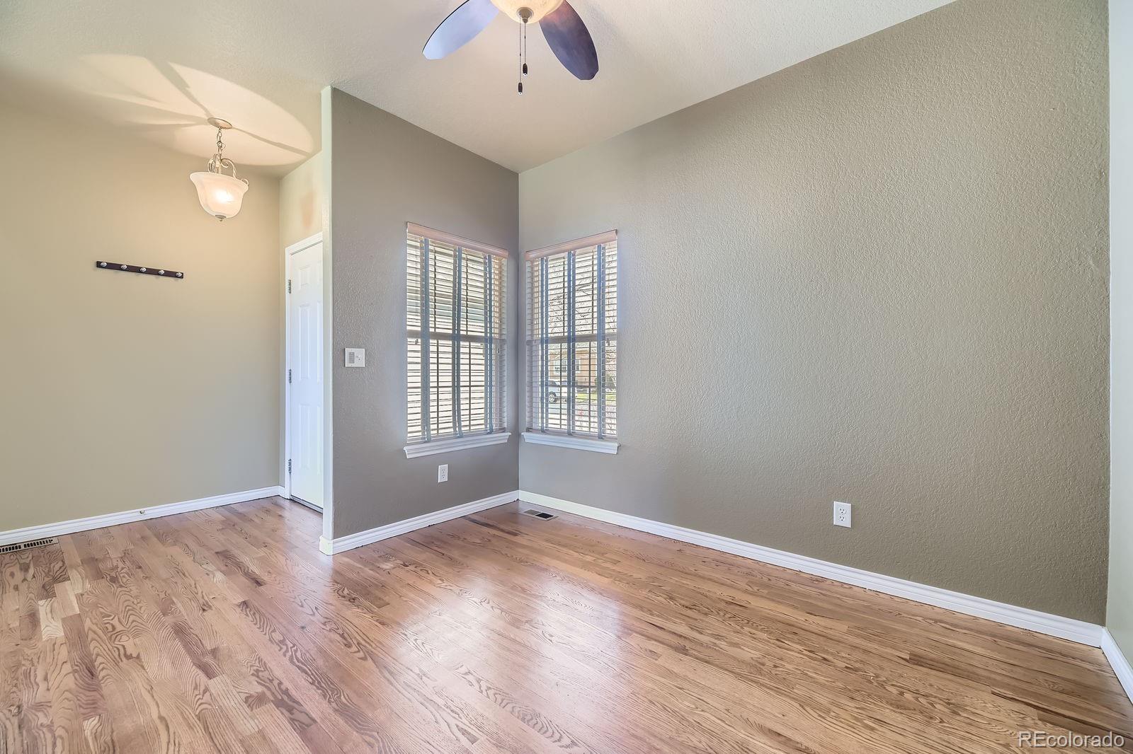 MLS Image #10 for 4551 s tabor court,morrison, Colorado