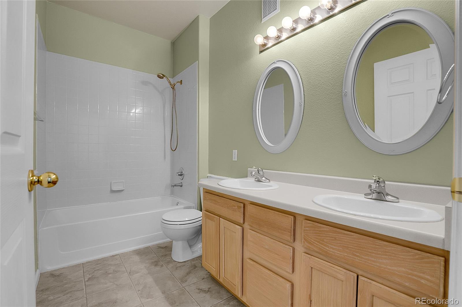MLS Image #16 for 8481 w union avenue,littleton, Colorado