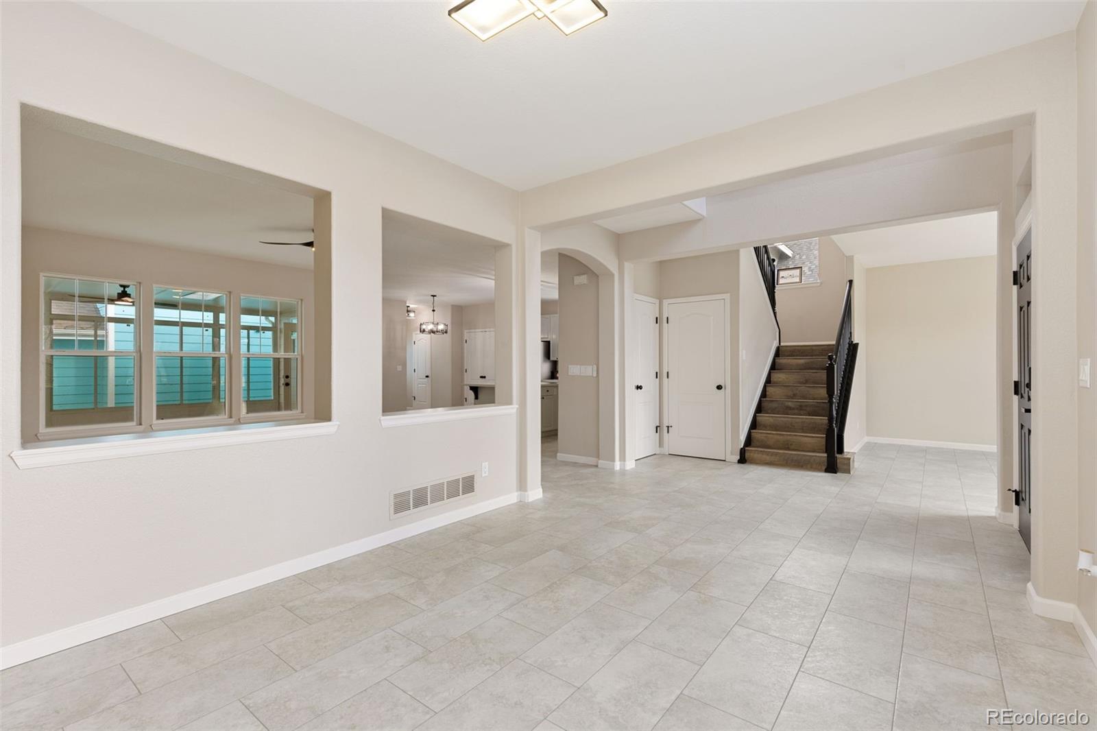 MLS Image #4 for 5129  mt arapaho circle,frederick, Colorado