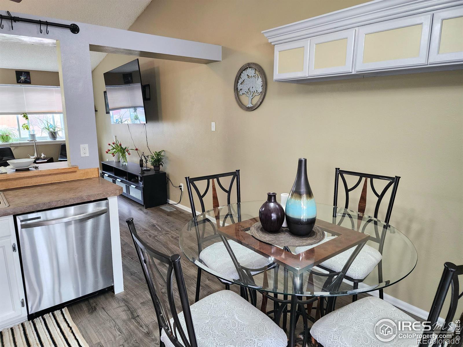 MLS Image #14 for 1754  linden street,longmont, Colorado