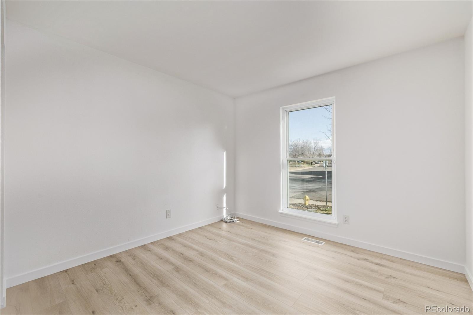 MLS Image #16 for 16555 e wesley avenue,aurora, Colorado