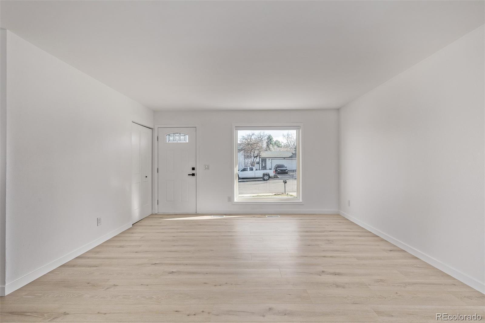 MLS Image #3 for 16555 e wesley avenue,aurora, Colorado