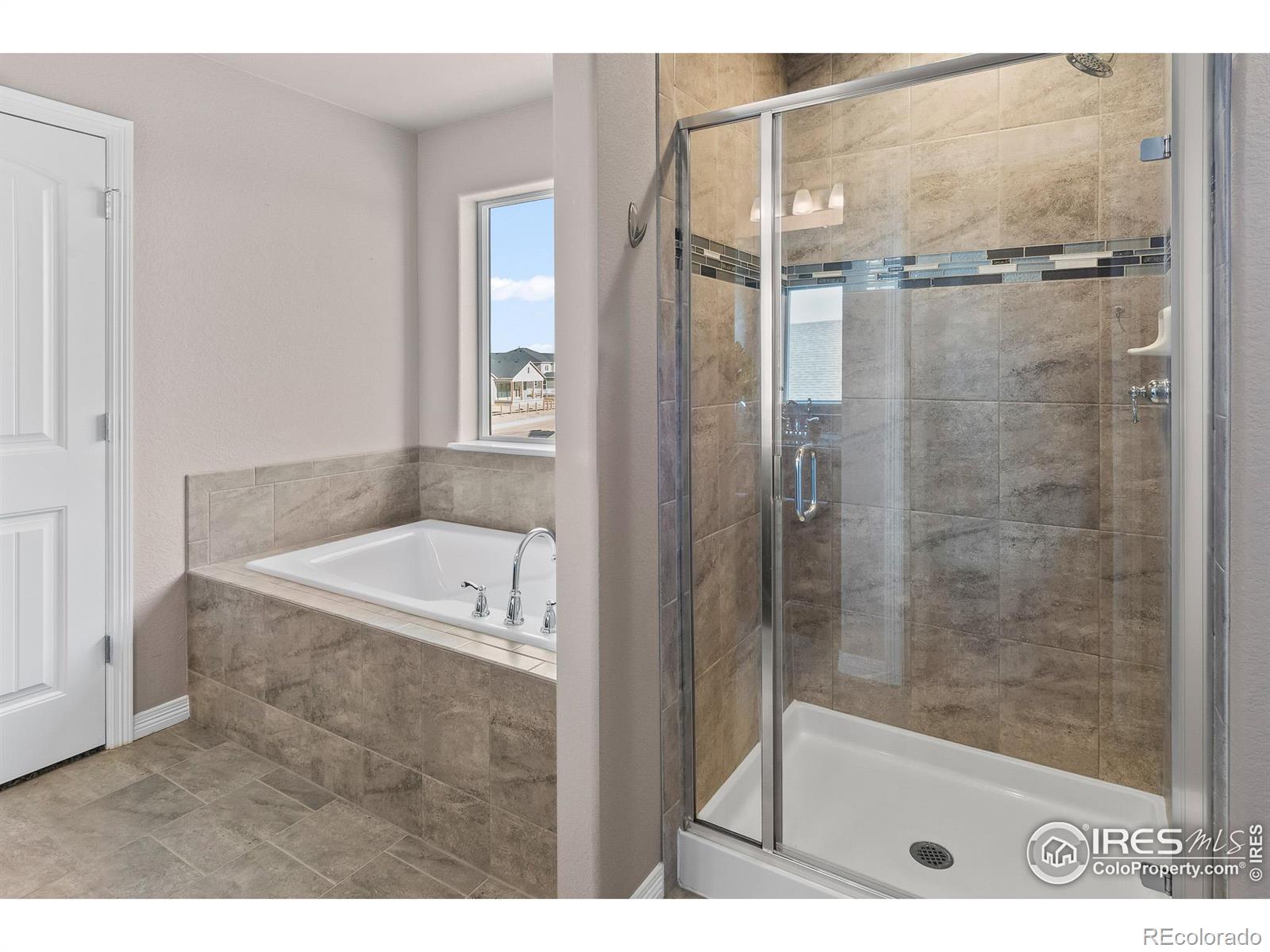 MLS Image #15 for 1410  larimer ridge parkway,timnath, Colorado