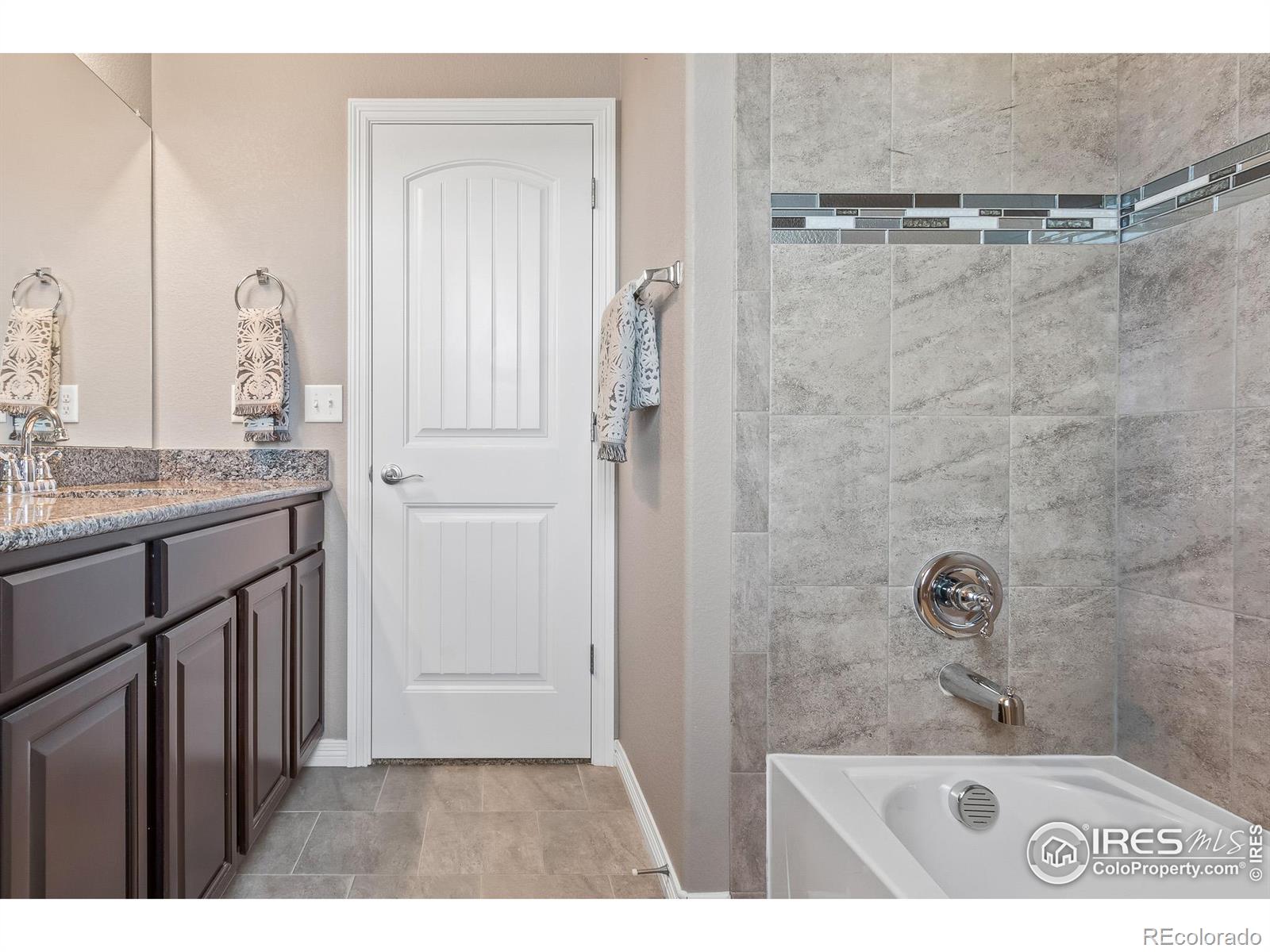 MLS Image #17 for 1410  larimer ridge parkway,timnath, Colorado