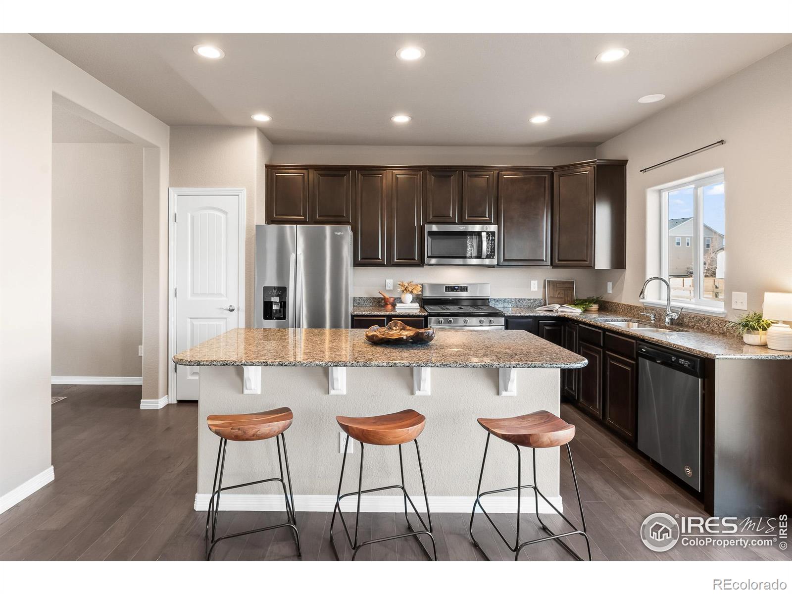 MLS Image #3 for 1410  larimer ridge parkway,timnath, Colorado