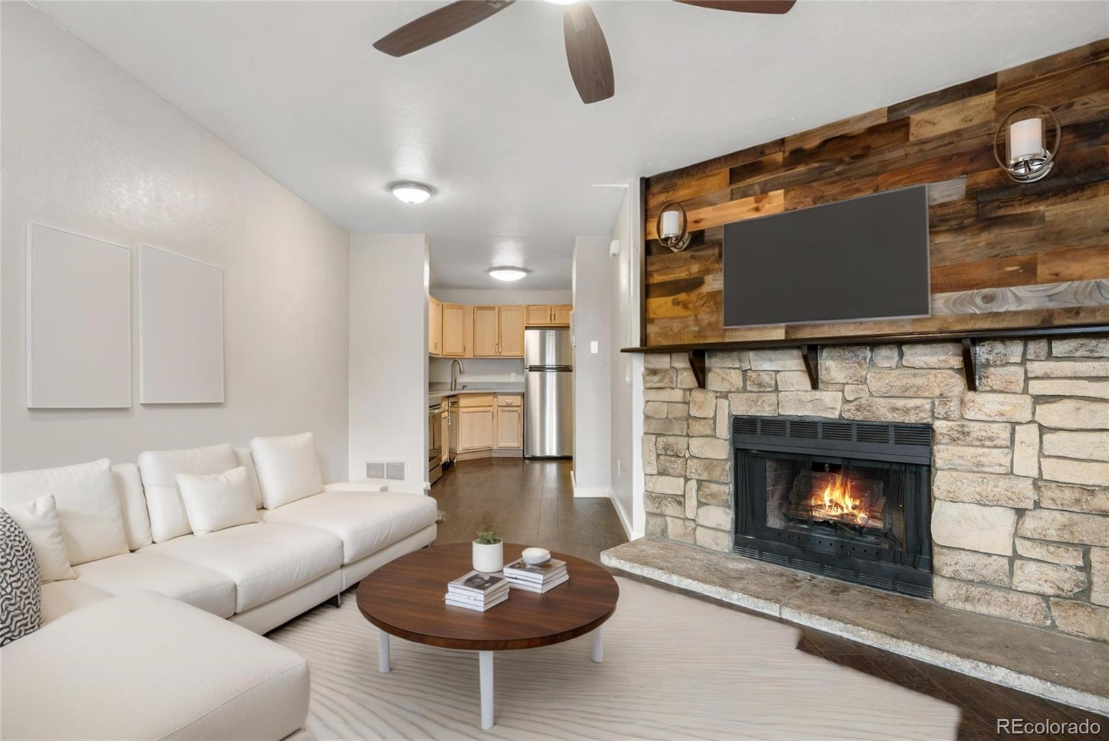 MLS Image #0 for 185 s sable boulevard t18,aurora, Colorado