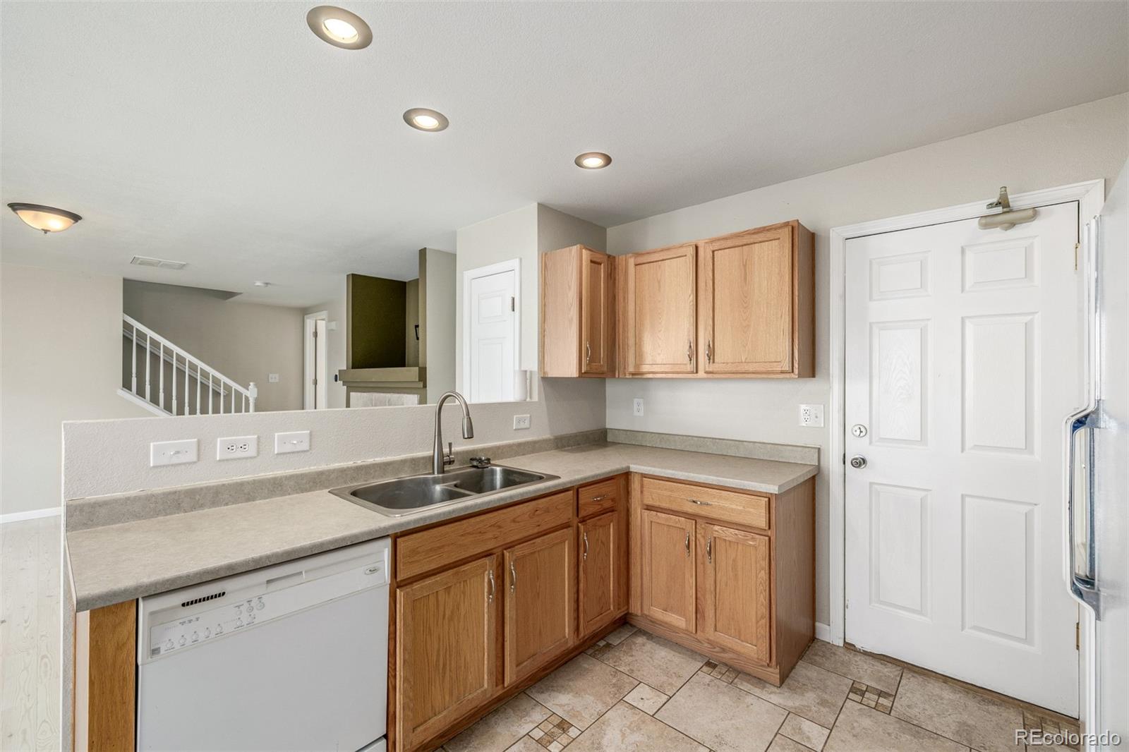 MLS Image #12 for 10589  durango place,longmont, Colorado