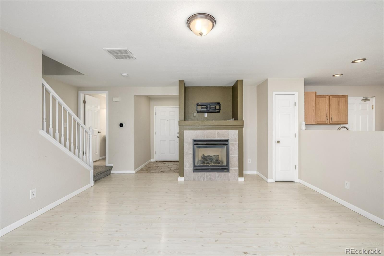 MLS Image #7 for 10589  durango place,longmont, Colorado