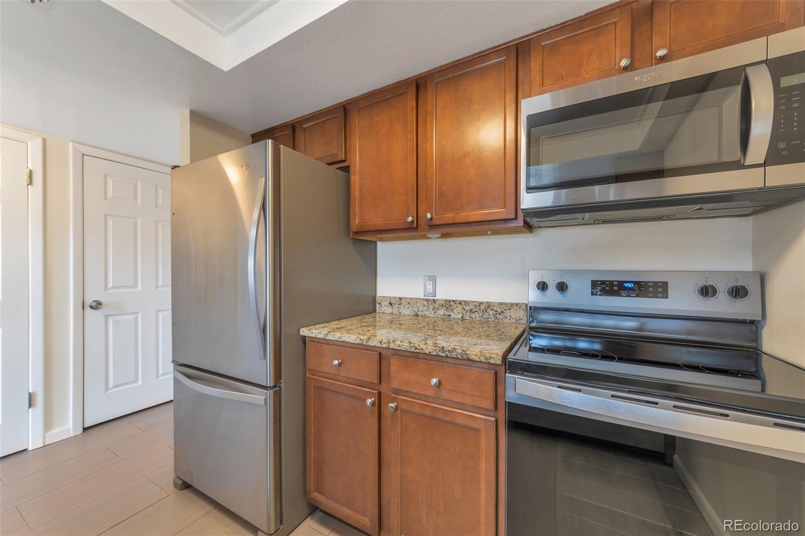 MLS Image #4 for 4866 s dudley street,littleton, Colorado