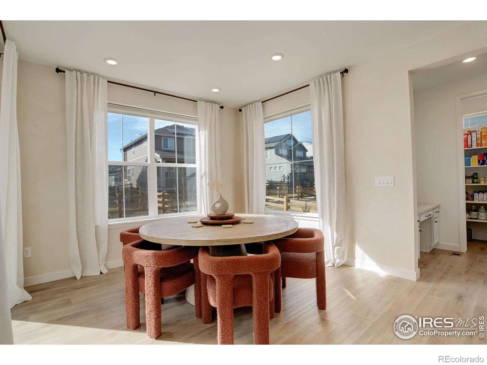 MLS Image #10 for 1881  miranda road,erie, Colorado