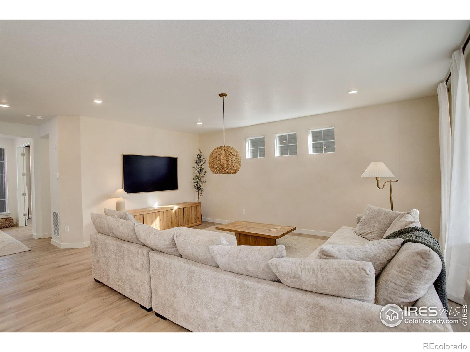 MLS Image #15 for 1881  miranda road,erie, Colorado