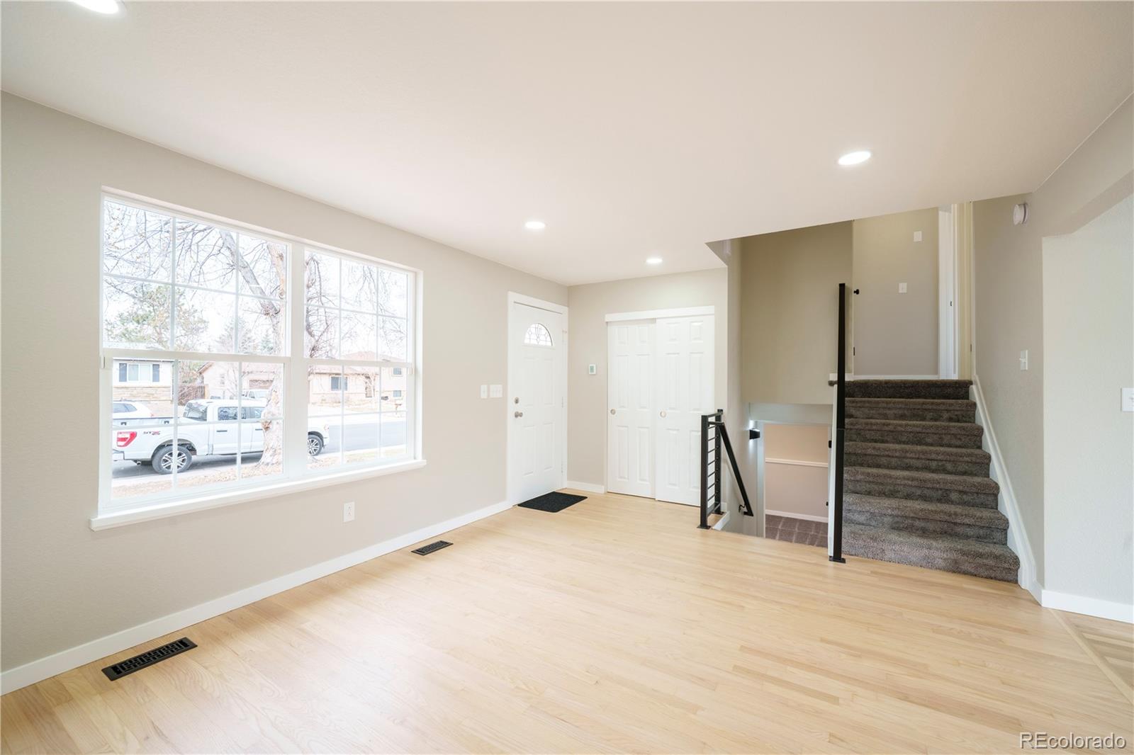 MLS Image #5 for 2880 s olathe court,aurora, Colorado