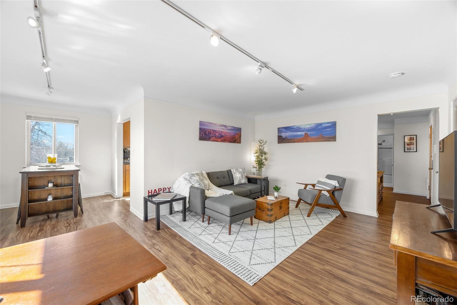 MLS Image #11 for 1175 n emerson street,denver, Colorado