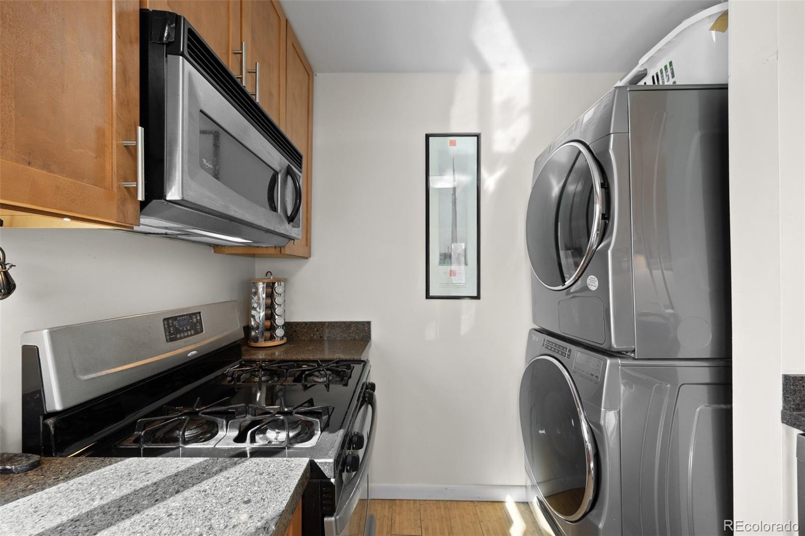 MLS Image #16 for 1175 n emerson street,denver, Colorado
