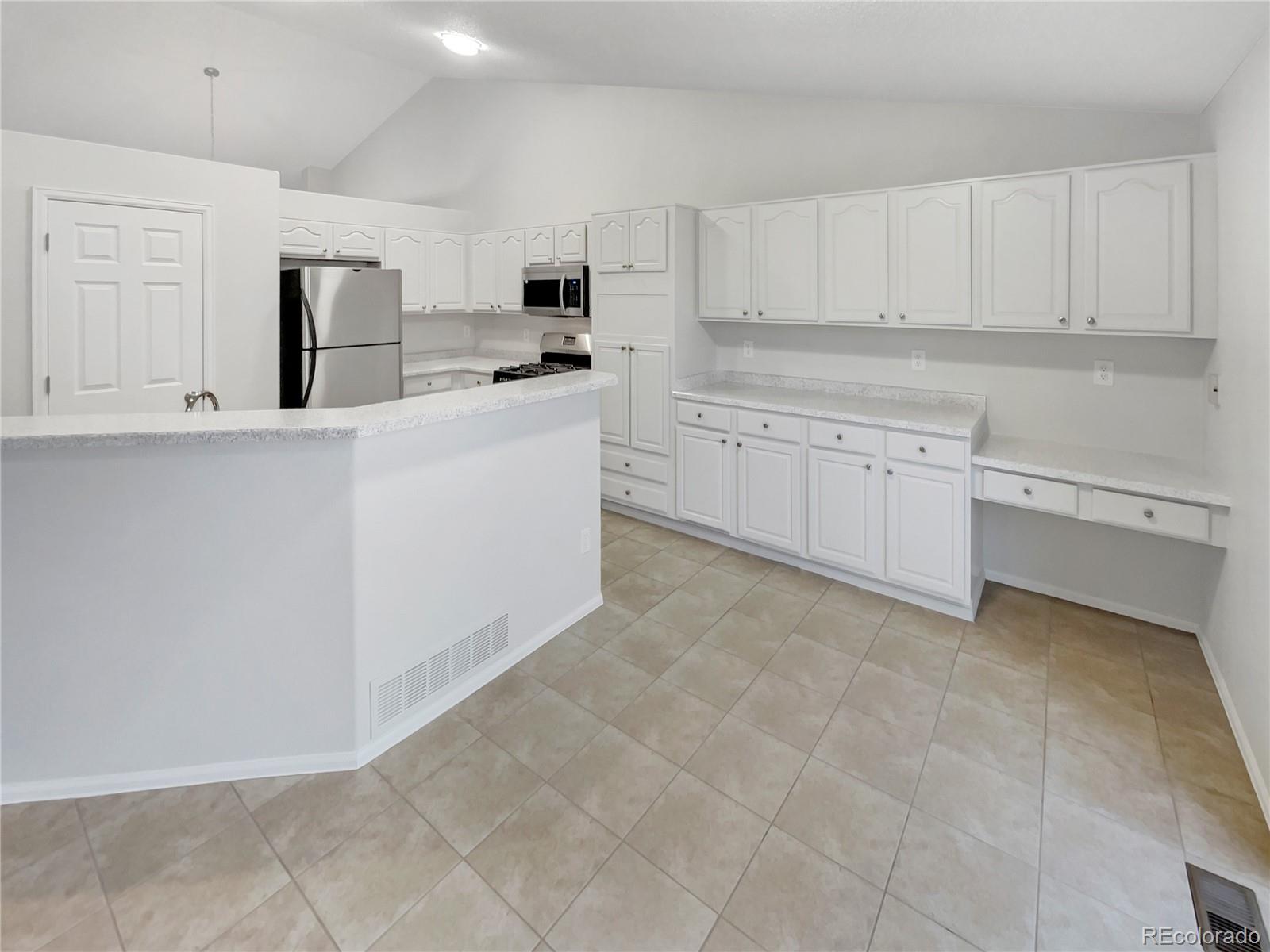 MLS Image #16 for 5236 s liverpool way,centennial, Colorado