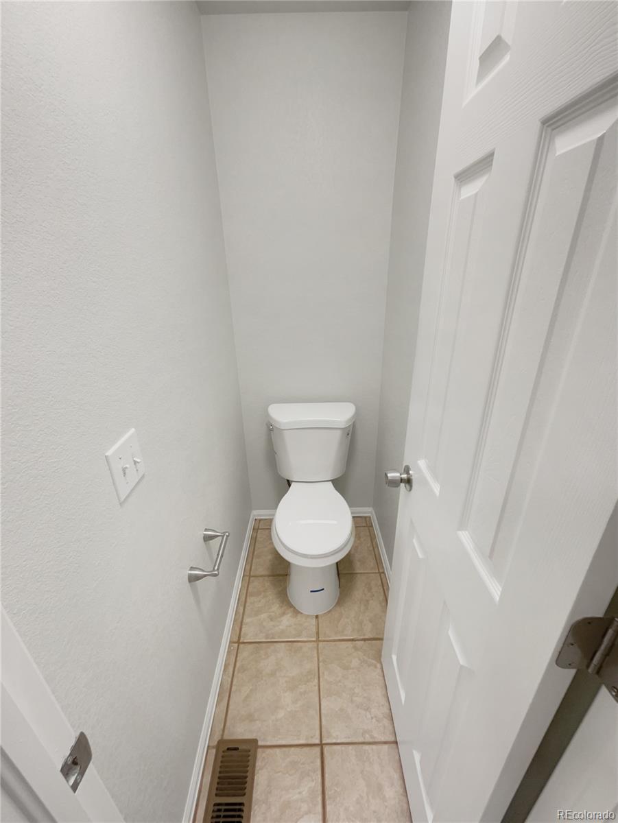 MLS Image #22 for 5236 s liverpool way,centennial, Colorado