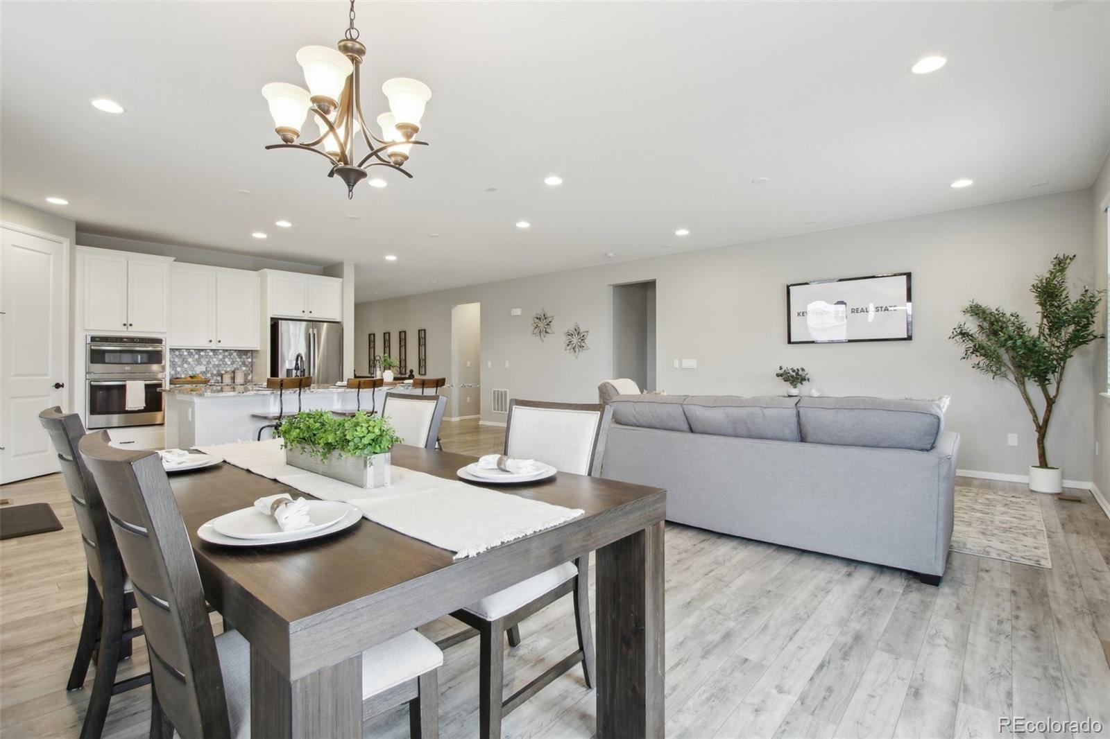 MLS Image #6 for 617  iris street,brighton, Colorado