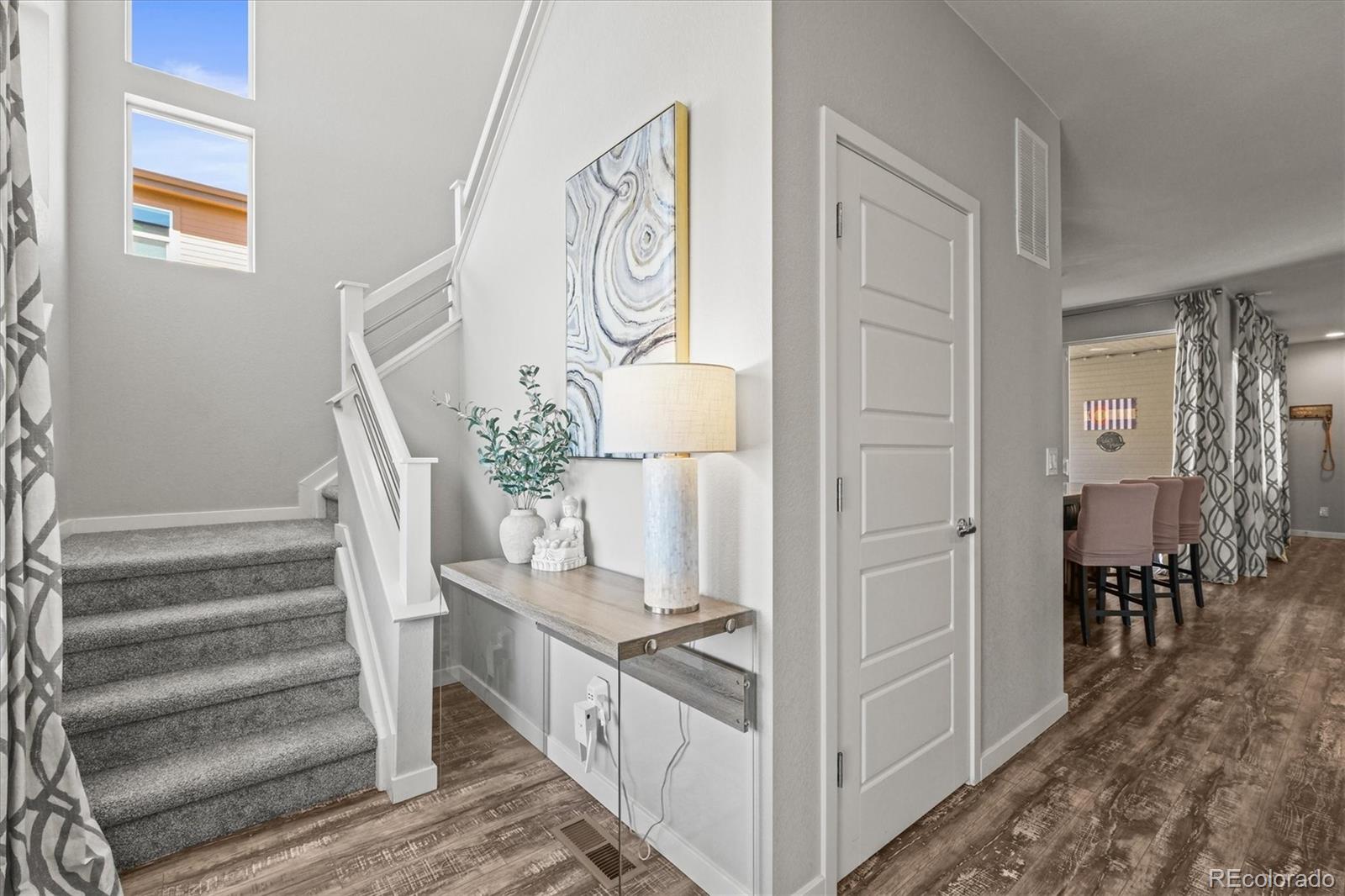 MLS Image #4 for 10062  southlawn circle,commerce city, Colorado